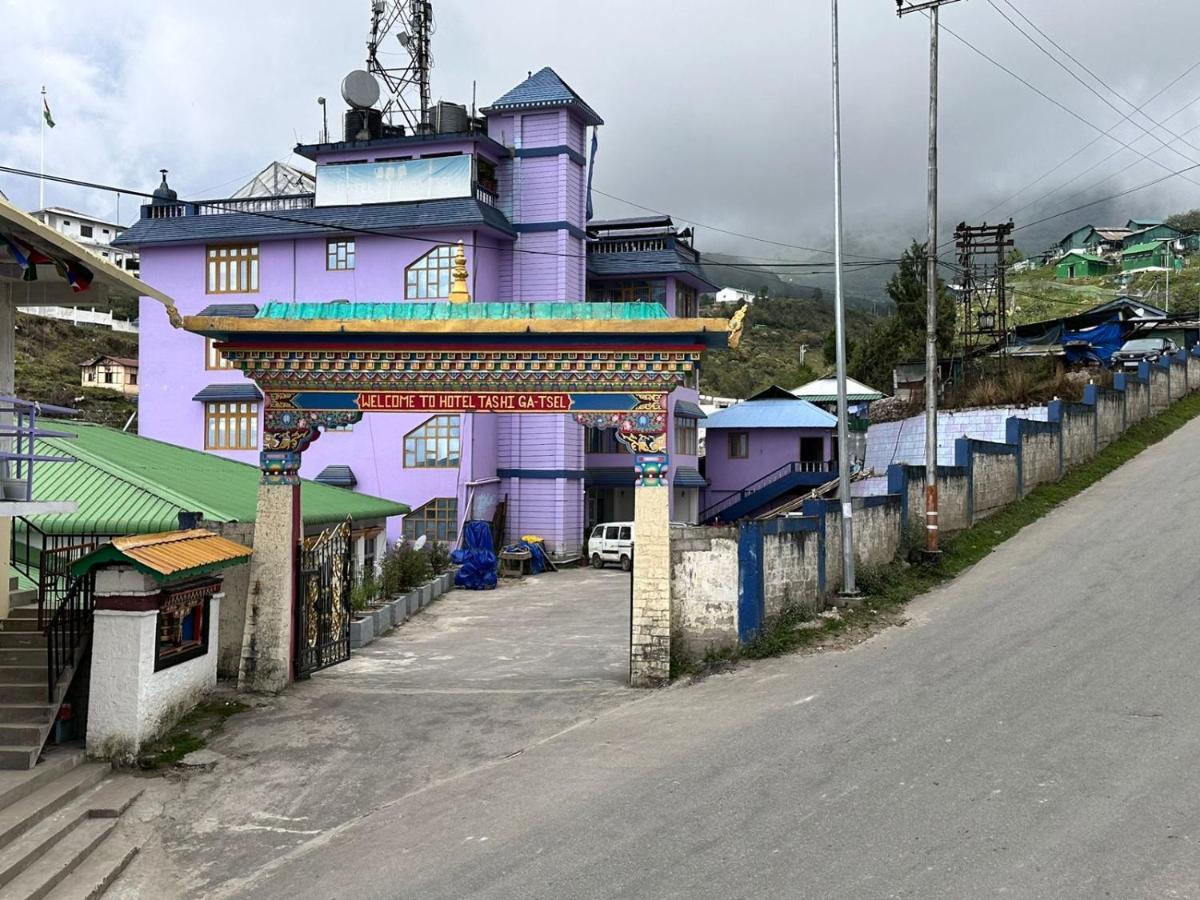Hotel Tashi Ga Tsel Tawang Esterno foto