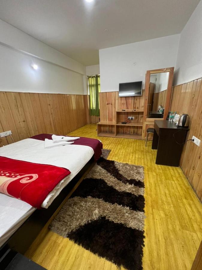 Hotel Tashi Ga Tsel Tawang Esterno foto