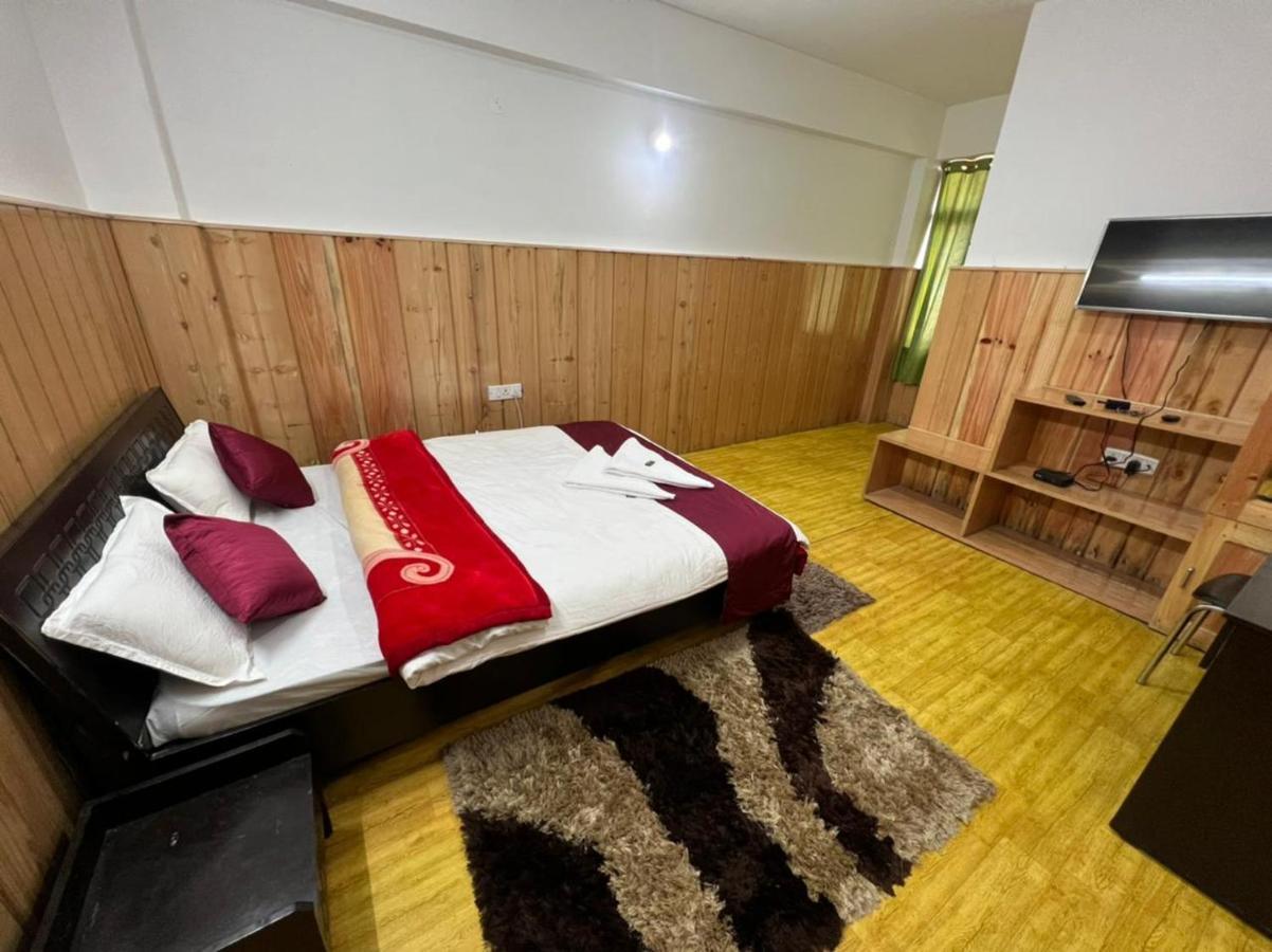 Hotel Tashi Ga Tsel Tawang Esterno foto